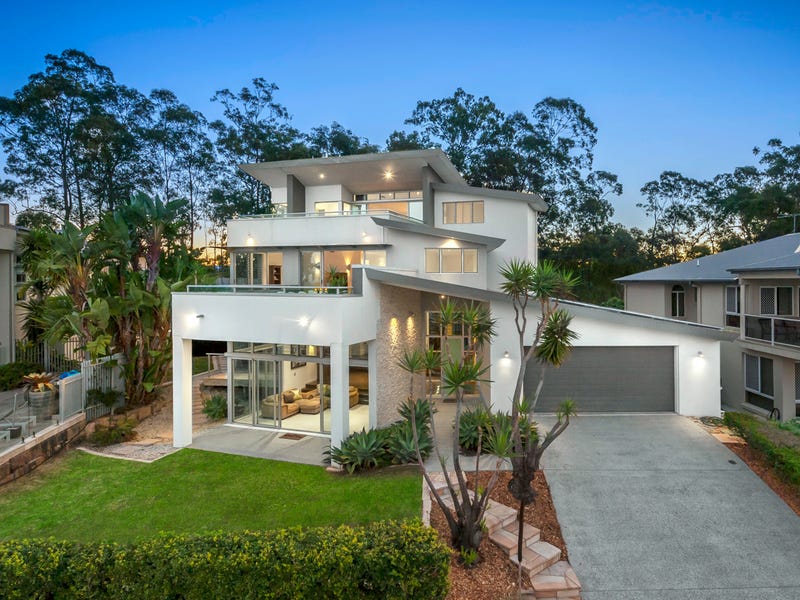 35 Yarraman Street, Arana Hills, QLD 4054