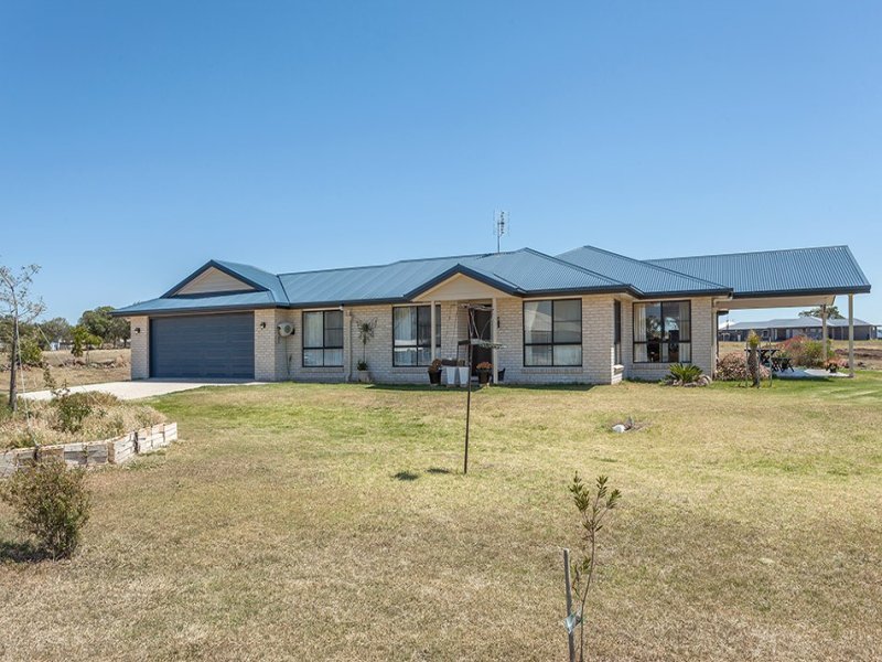 42 Hilltop Drive, Gowrie Junction, QLD 4352