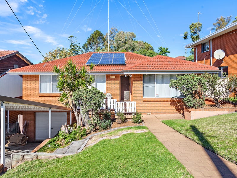 63 CUMMINS STREET, Unanderra, NSW 2526 Property Details