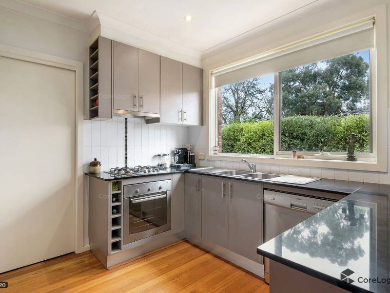 2/7 Anne Street, Blackburn North, VIC 3130