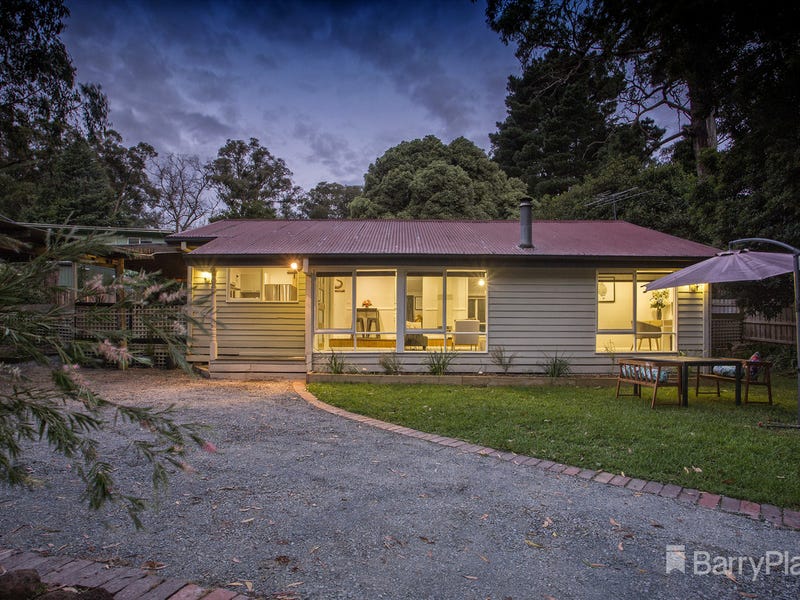 2 Upton Road, Emerald, Vic 3782 Property Details