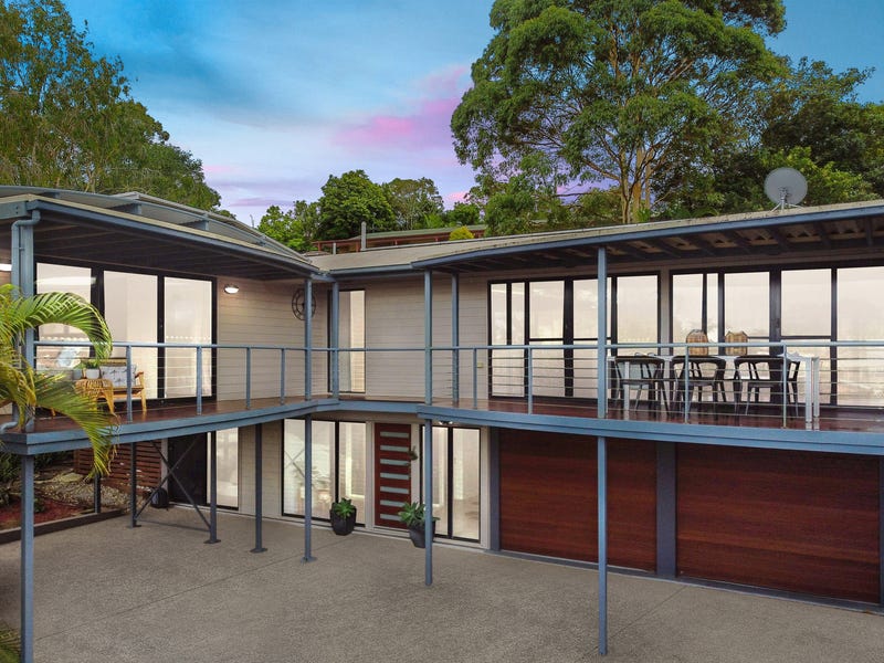 36 Blackwood Drive, Arana Hills, QLD 4054