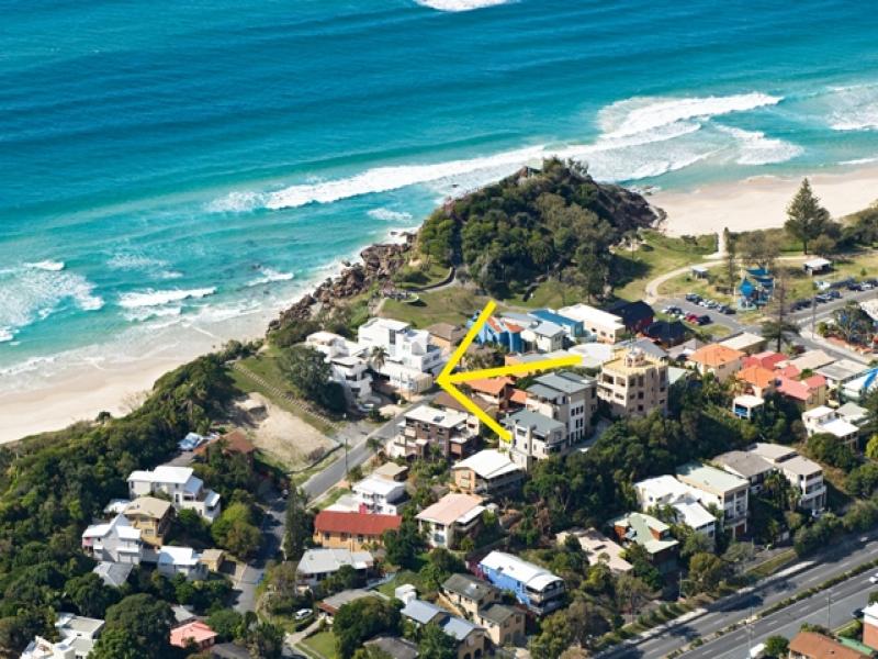 17 Brakes Crescent, Miami, Qld 4220 Property Details