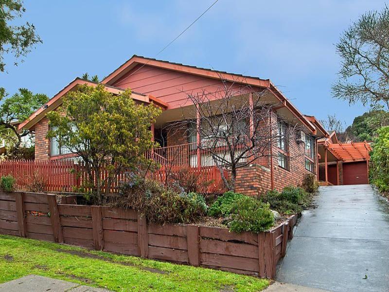 28 Cedar Grove, Highton, Vic 3216 Property Details