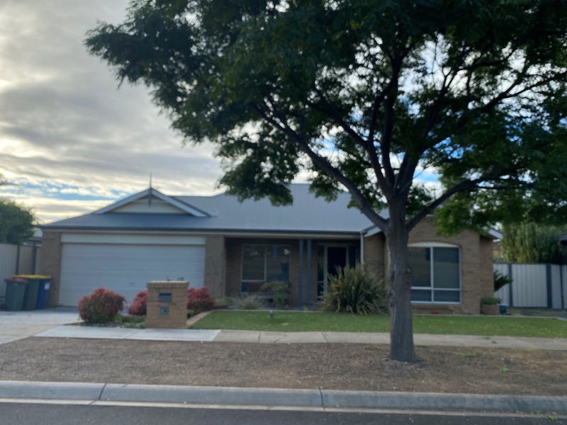 35 Grantleigh Drive, Darley, Vic 3340 Property Details