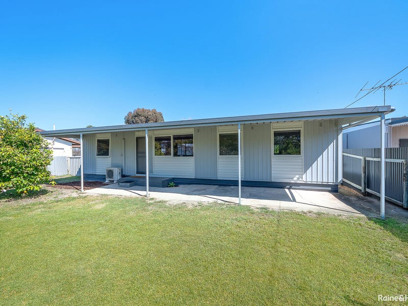 18 Ameroo Avenue, Milang, SA 5256 Property Details