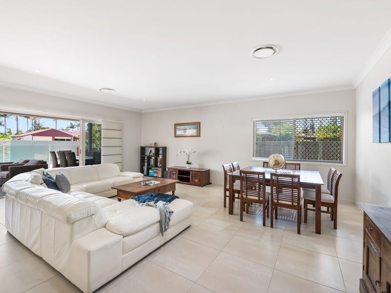 2 Wiluna Street, Warana, Qld 4575 Property Details