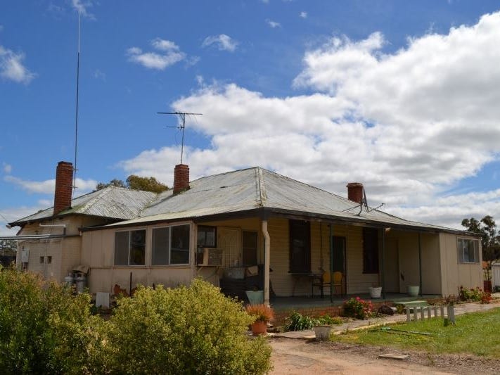 800 Great Eastern Hwy, Kellerberrin, WA 6410 - Property Details