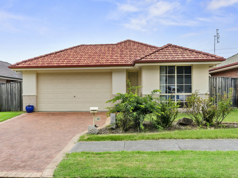 33 Karara Avenue, Horsley, NSW 2530