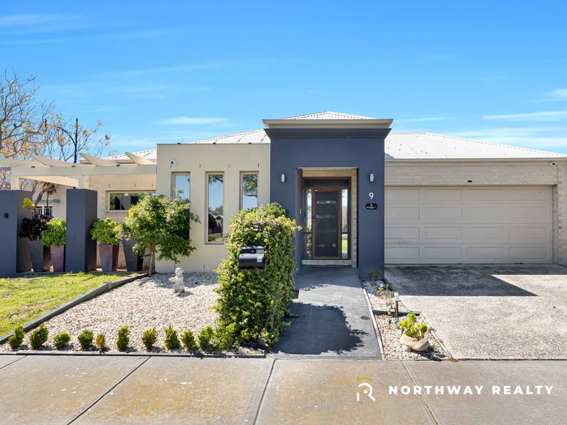 9 Coniston place, Craigieburn, Vic 3064 - House for Rent - realestate ...