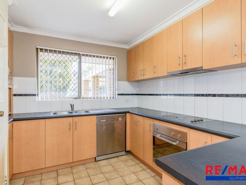1/52 Way, Cannington, WA 6107 Property Details
