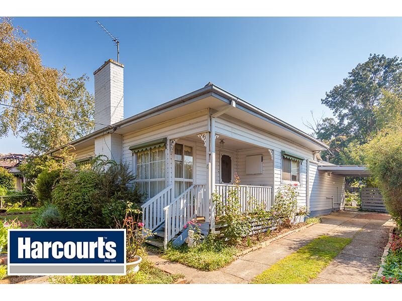 5 Centre Avenue, Warragul, Vic 3820 Property Details