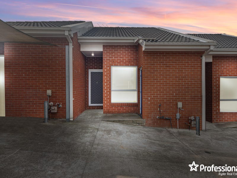 2/14 Ross Street, Darley, Vic 3340 Unit for Sale