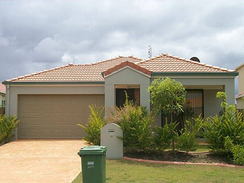 22 Harrow Place, Arundel, Qld 4214 Property Details