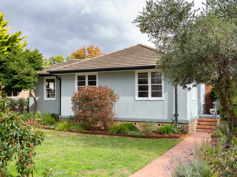 72 Hannan Crescent, Ainslie, ACT 2602 - House For Sale - Realestate.com.au