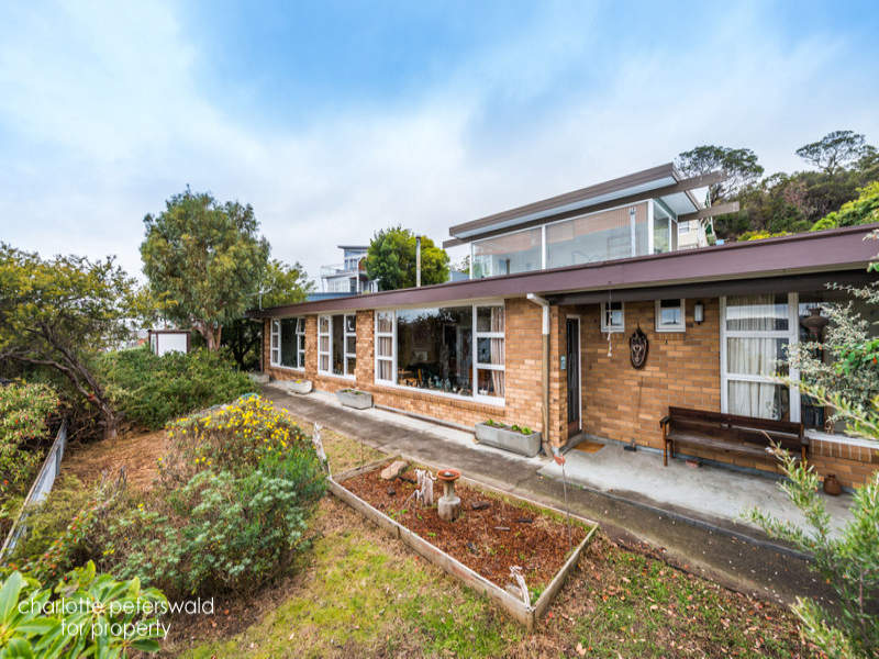 711 Sandy Bay Road, Sandy Bay, TAS 7005