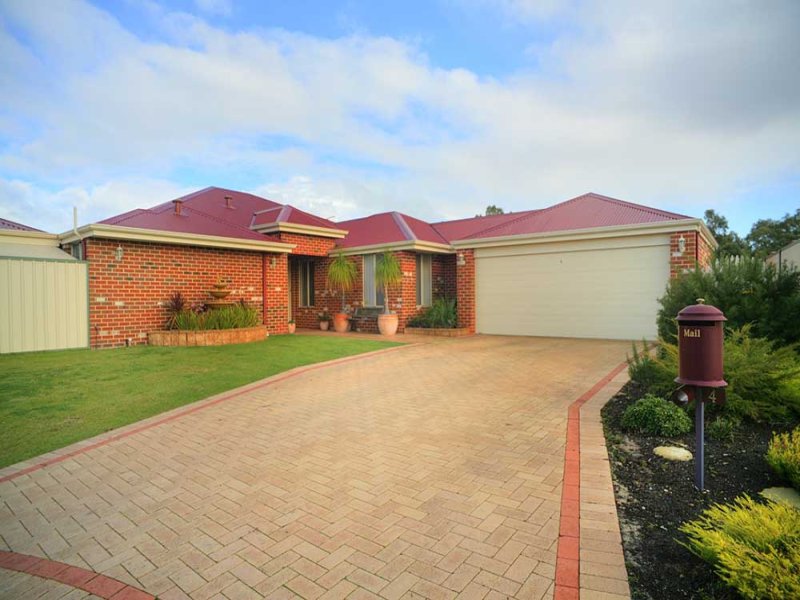 4 Purdy Court, Seville Grove, WA 6112