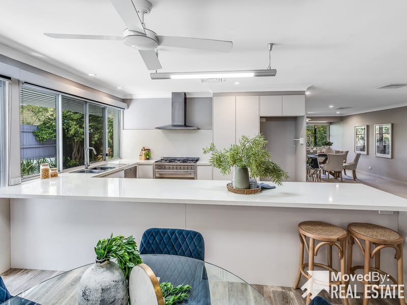 32 Chartwell Street, Aspley, QLD 4034