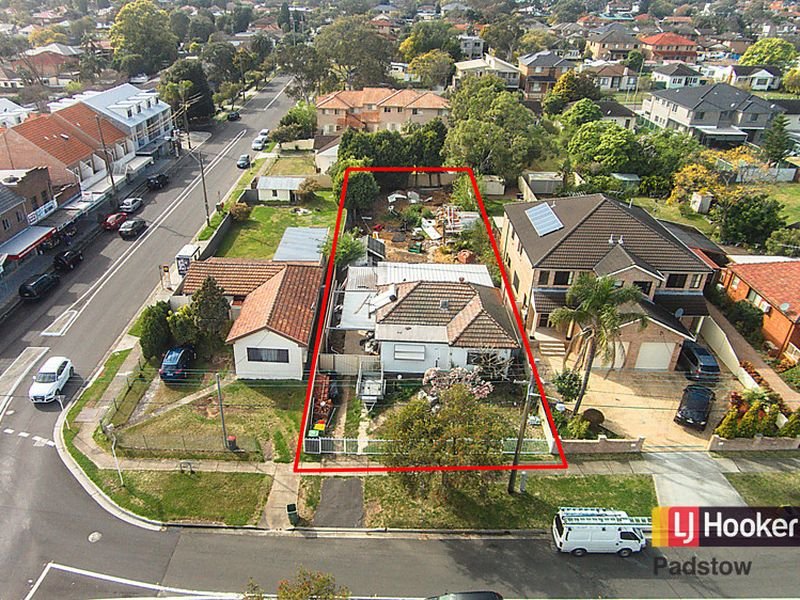 135 Faraday Road, Padstow, NSW 2211 Property Details