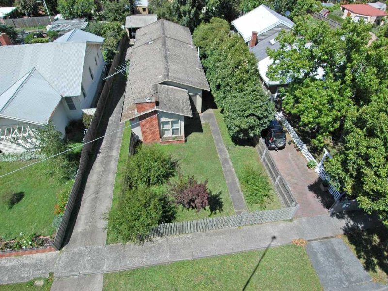 25 Camden Road, Newtown, Vic 3220 Property Details