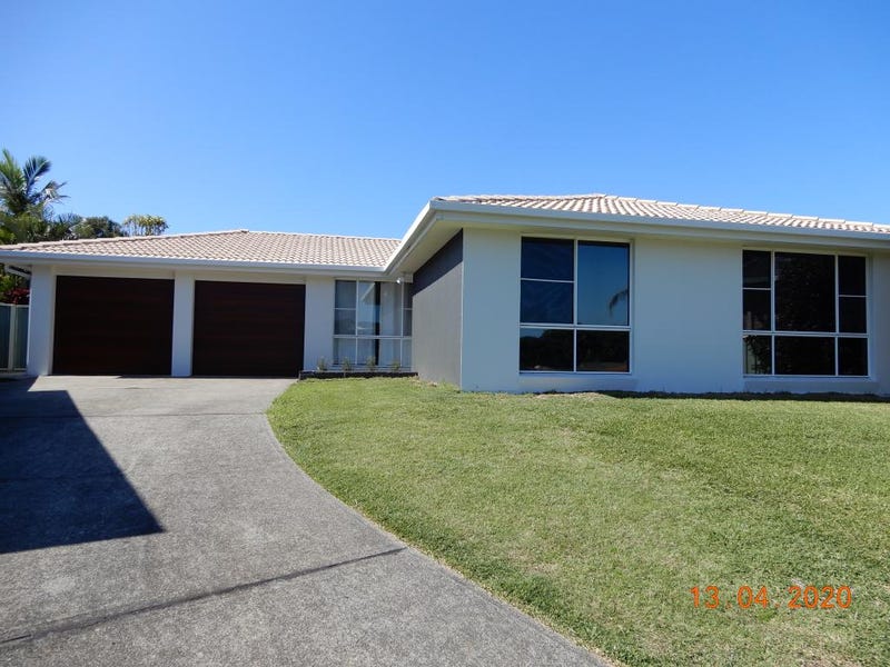 16 Burke Close, Forster, NSW 2428