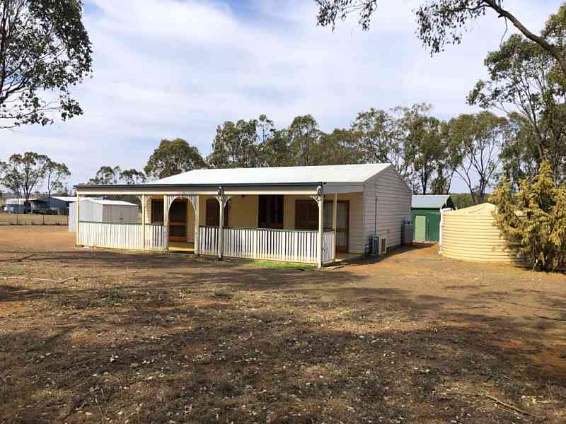6 Glengallan Street, Hendon, QLD 4362