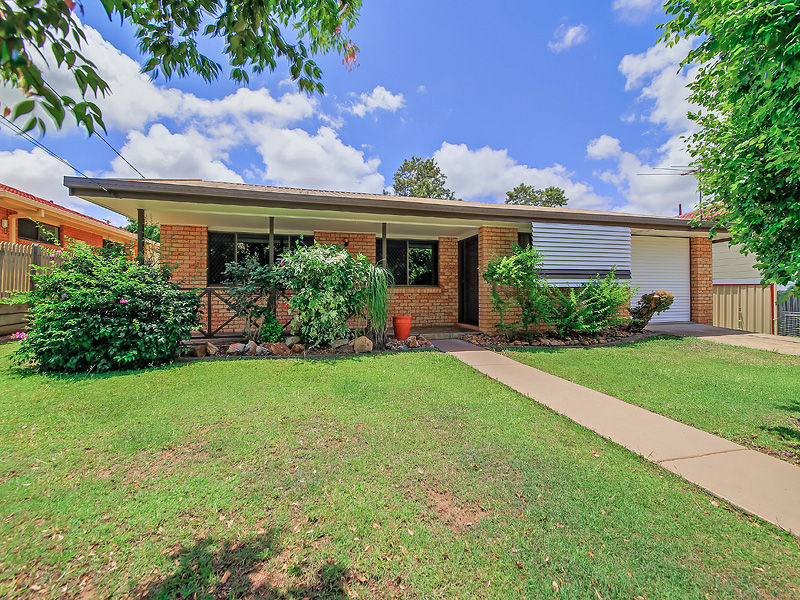 10 Merrick Street, Capalaba, Qld 4157