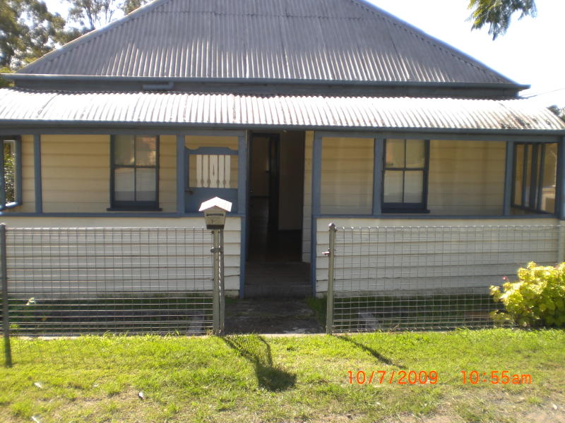 94 Barclay Street, Bundamba, Qld 4304