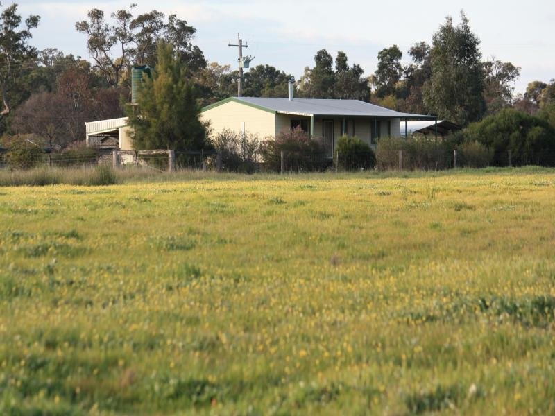 4169 Great Northern Highway, Muchea, WA 6501 Property Details