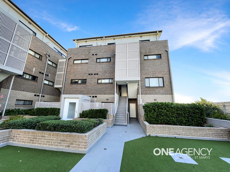 12/2 Glenmore Ridge Drive, Glenmore Park, NSW 2745