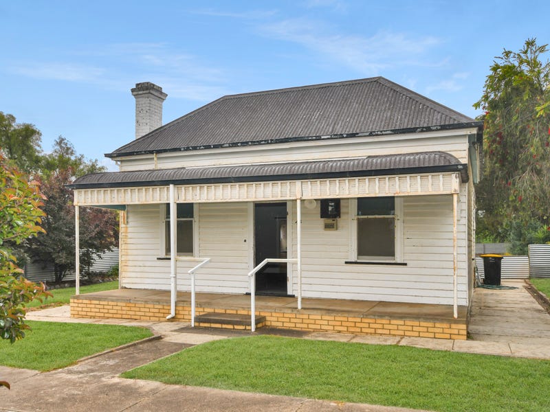 44 Ligar St, Stawell, Vic 3380 Property Details