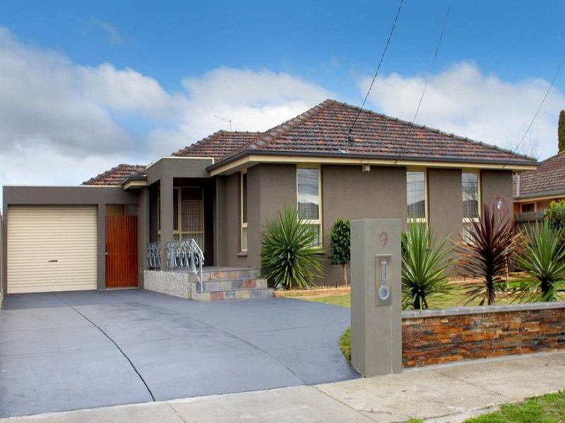 9 Fiddes Street Reservoir VIC 3073 Realestate au