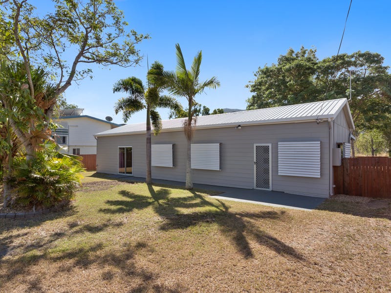 96 Emu Park Road, Nerimbera, QLD 4701