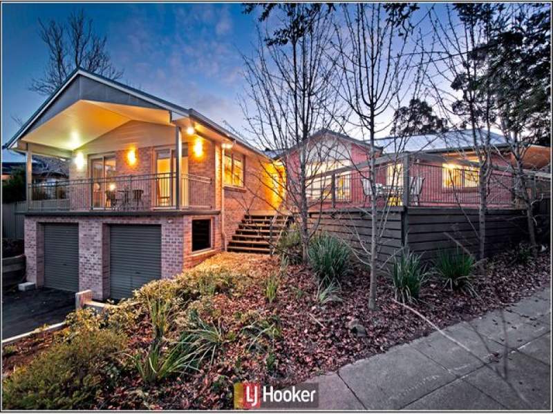 29 Badgery Street, Macquarie, ACT 2614 Property Details