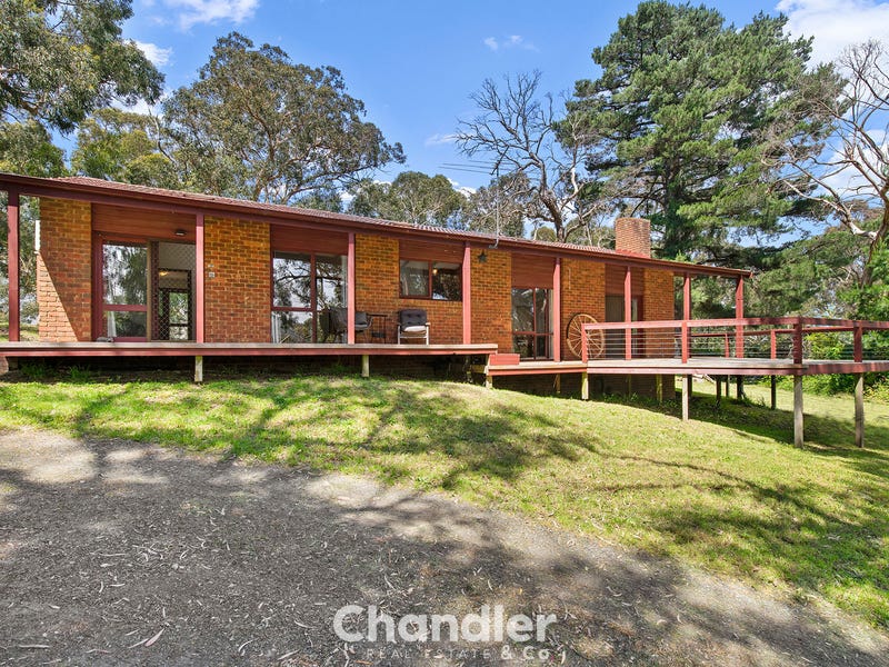 15 Currajong Avenue, Selby, VIC 3159