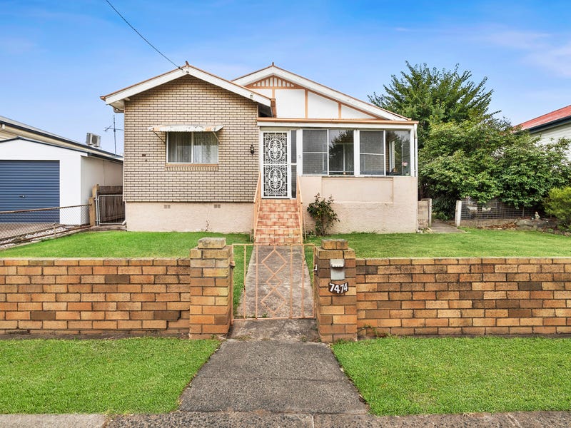 74 Sloane Street, Goulburn, NSW 2580