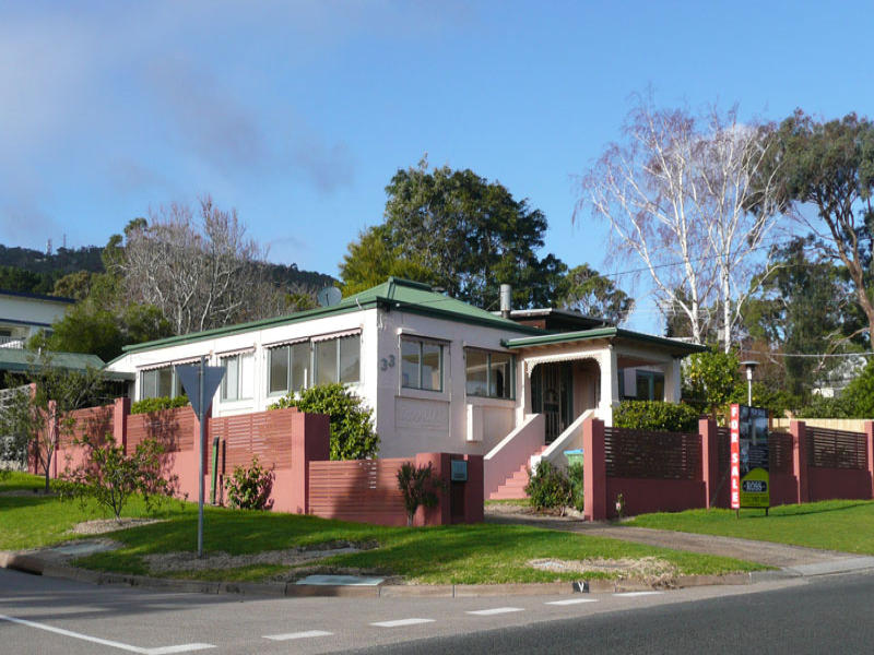 33 LaTrobe Parade, Dromana, Vic 3936 Property Details