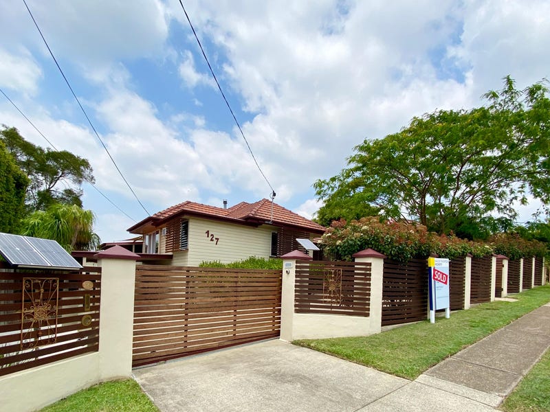 127 Stanley Road, Camp Hill, Qld 4152