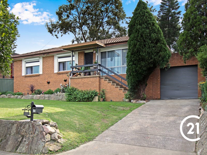 17 Abbott Road, Seven Hills, NSW 2147 17 Abbott Road, Seven Hills, NSW 2147
