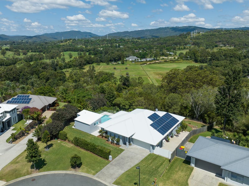 18 Springview Crescent, Maudsland, Qld 4210 Property Details