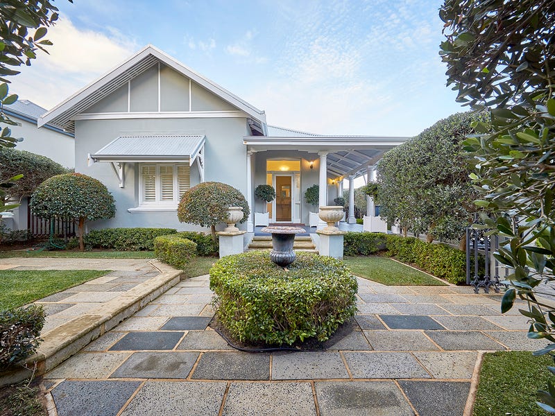 34 Dalgety Street, East Fremantle, WA 6158