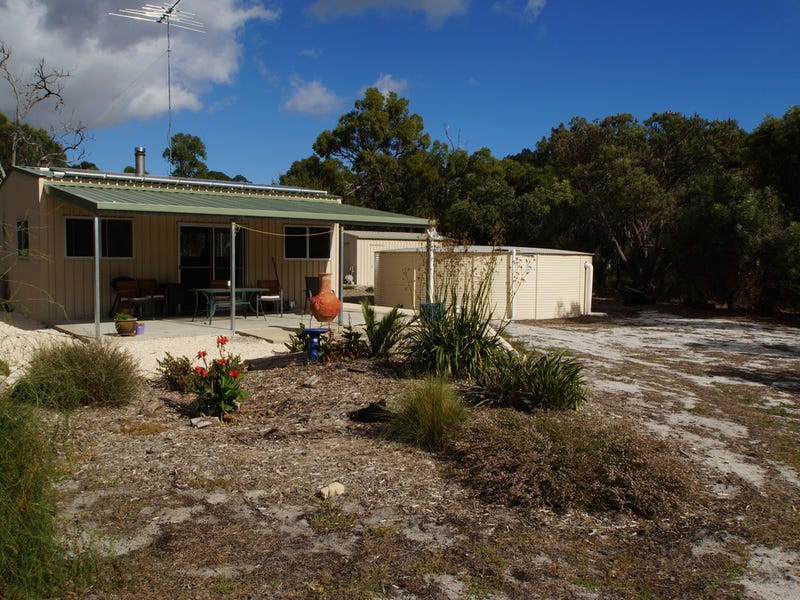 616 Southern Estuary Road, Lake Clifton, WA 6215
