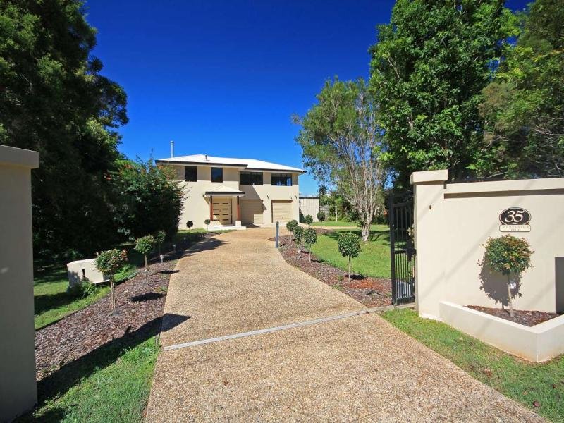 35 Mountain View Road, Maleny, Qld 4552 Property Details