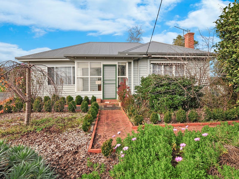 11 Morongo Avenue, Hamilton, Vic 3300 Property Details