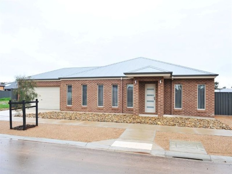 35 Ormond Drive, Marong, Vic 3515 Property Details