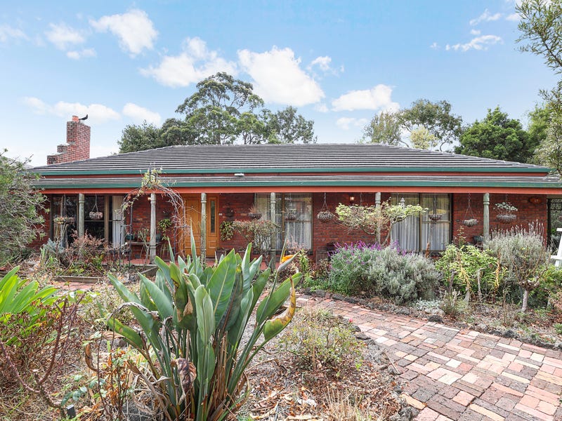 65 Calvert Street, Colac, Vic 3250 House for Sale