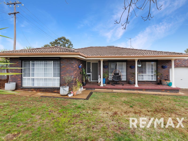 45 Pitt Street, Junee, NSW 2663 House for Sale