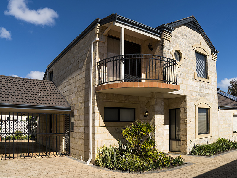 2/18 Harrison Street, Rockingham, WA 6168 Property Details