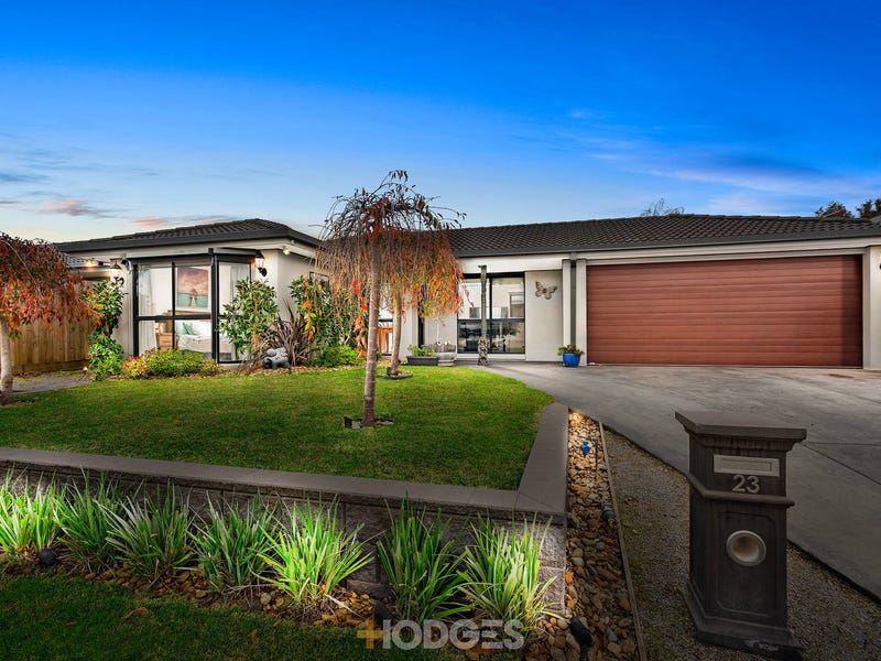 23 Briardale Drive, Werribee, VIC 3030 - Realestate.com.au