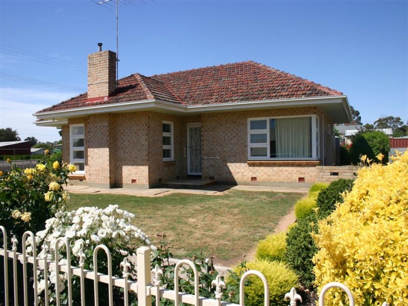 30 Murray Street, Strathalbyn, SA 5255 Property Details